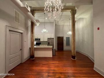 522 Cherry St, Unit 201, Macon, GA 31201 | MLS #183113