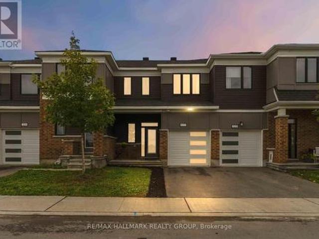 522 Culdaff Road, Ottawa, ON, K2S 2Z7 house for sale | Listing ID X14103 | Royal LePage