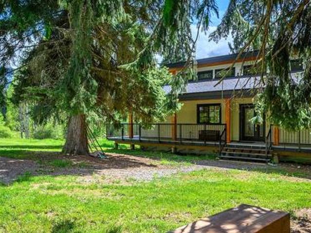 522 North Fork Road, Cherryville, BC, V0E 2G0 house for sale | Listing ID 10387 | Royal LePage