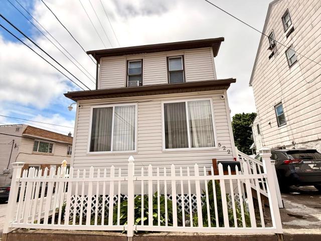 522 Seybert Street
