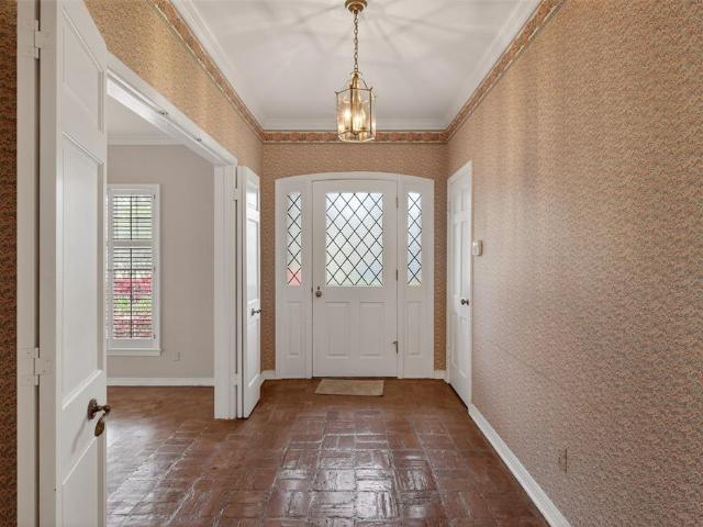 522 Rives Place