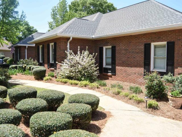 5234 Red Oak Drive