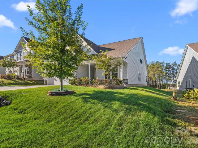 5235 Admirals Landing