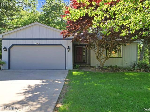 5236 Schlenker Road
