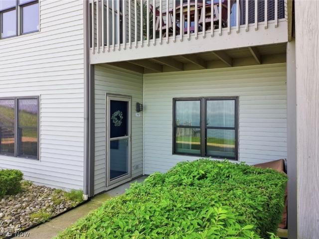 5237 Lake Road W 1107