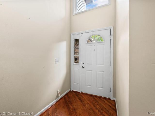 5237 Royal Vale Lane