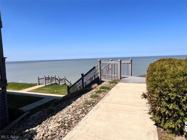 5237 W Lake Road W 1011