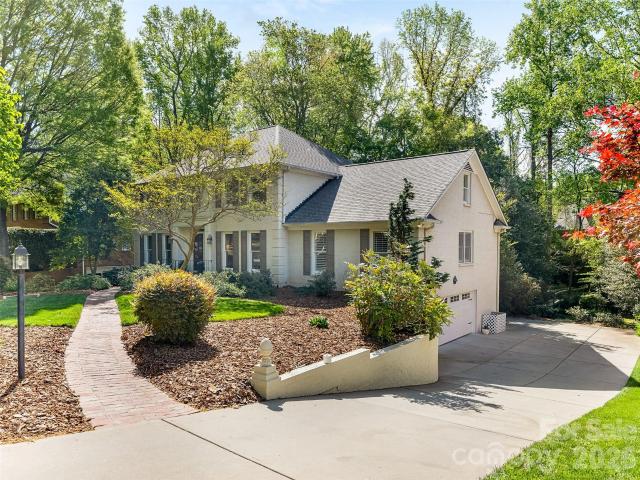 5239 Winding Brook Rd, Charlotte, NC 28226 | MLS #4366