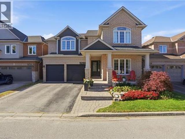 5230 Rome Crescent, Burlington, ON, L7L 7B7 house for sale | Listing ID 40870 | Royal LePage