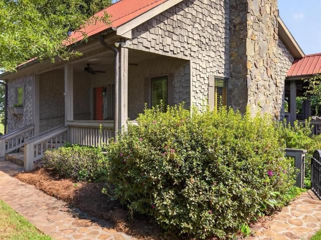 5231 Sandy Creek Road