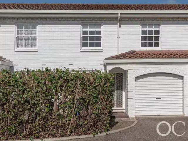 5/231 Young Street, Unley Townhouse for rent Listed by Cynthi.
