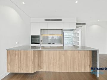 523/23 Spurway Drive, Norwest, NSW 2153