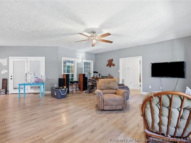 5232 Mcleod Drive