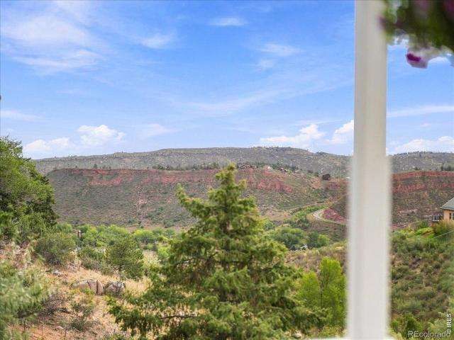 5233 Rim Rock Lane