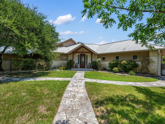 523 County Road 136A