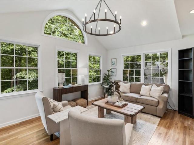 523 Summer Terrace