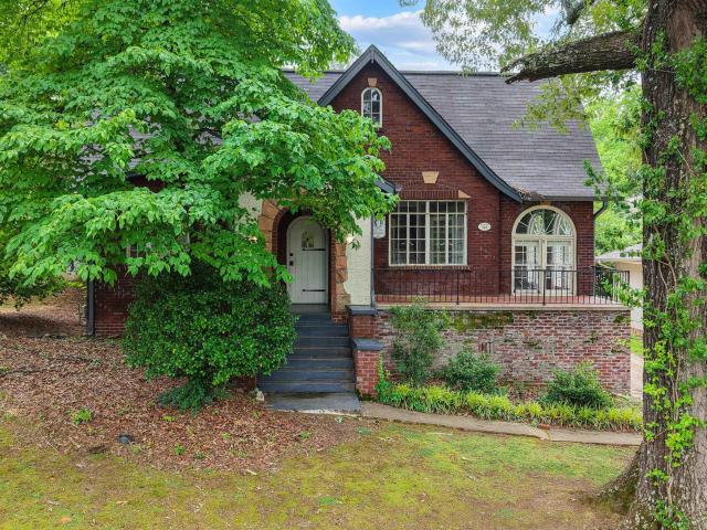 523 Poinciana Drive
