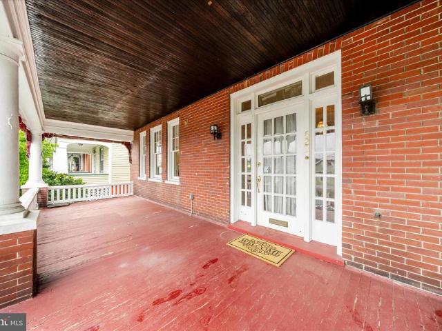 523 W Potomac Street