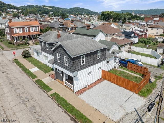 523 Washington Street