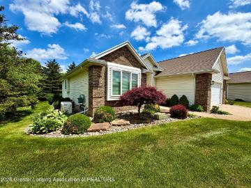 523 White Pine Boulevard