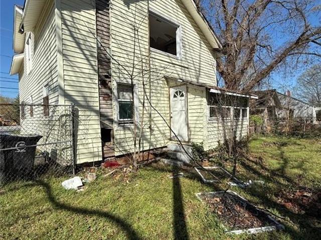 523 Terrell Street