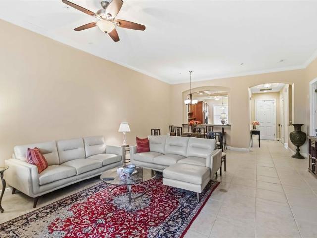 5246 Manorwood Dr, Unit 4C, Sarasota, FL 34235 | MLS #A4688