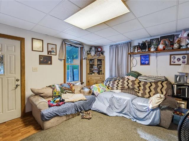 5247 3rd Street