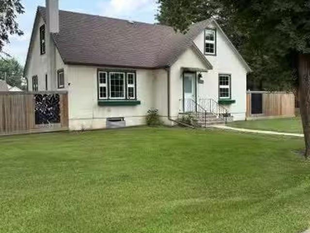 5240 55 Avenue, Viking, AB, T0B 4N0 house for sale Listing.