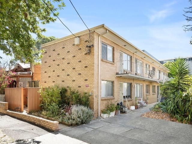 5/241 Barkly Street, Fitzroy North