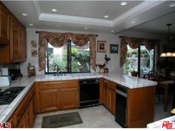 5241 W Goldenwood Dr, Ladera Heights, US, CA