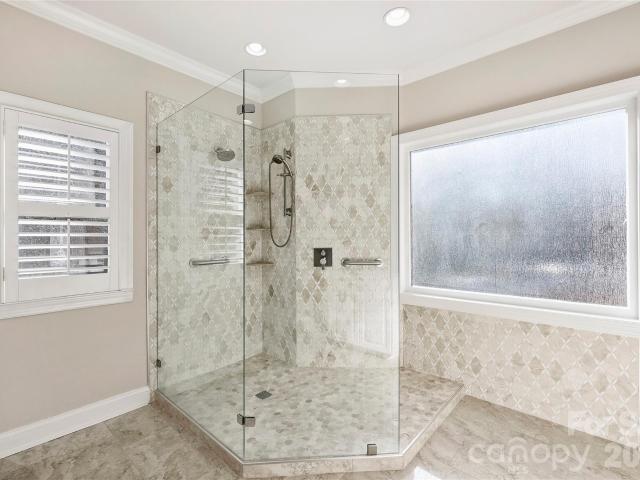 5242 Colony Rd, Charlotte, NC 28226 | MLS #4337