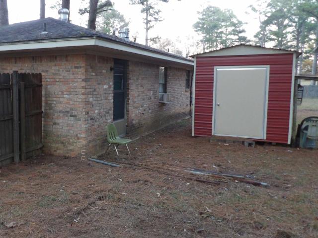 524 E Calhoun Street
