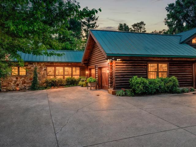 524 Laurel Rd