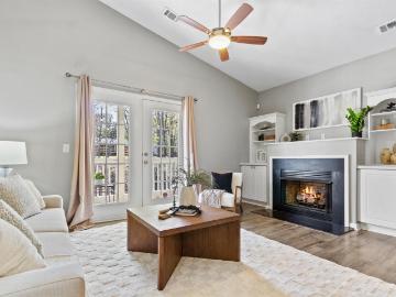 524 Mckenna Circle