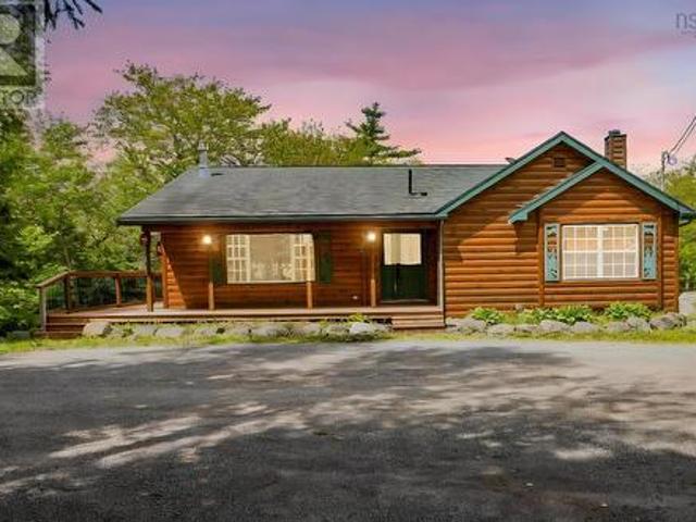 524 Summit Ridge Road, Vaughan, NS, B0N 2T0 Luxury House for sale | Listing ID 202614 | Royal LePage Carriage Trade Luxury Properties