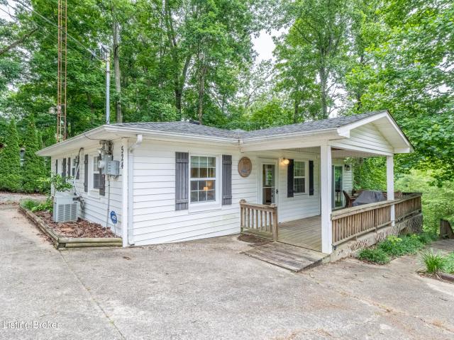 524 Pine Ridge Ln