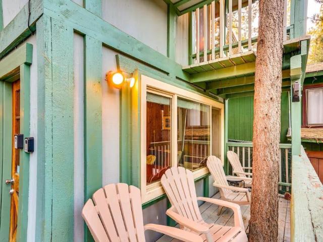 524 W Rainbow Boulevard