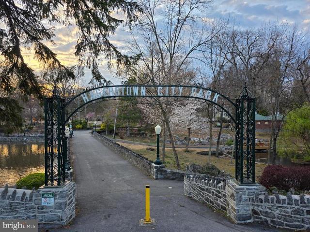 524 Virginia Avenue & Adjacent Lot