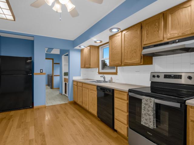 5250 W Mobile Trail