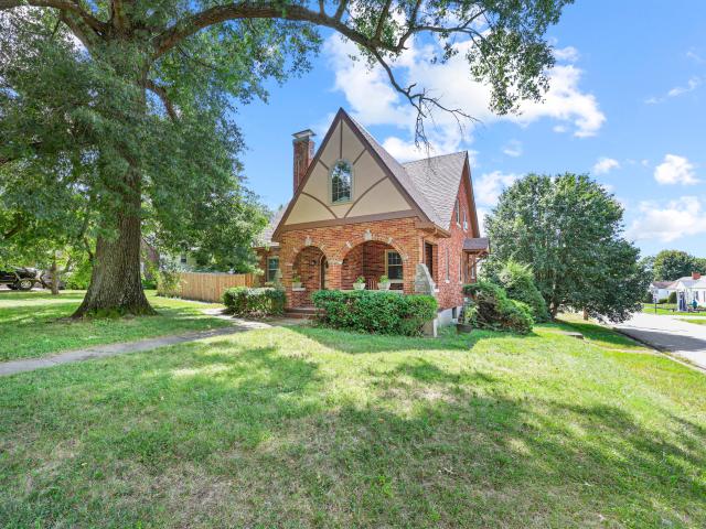 525 E Pike Street