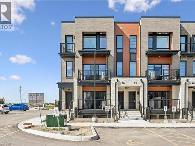 525 Erinbrook Drive Unit# C050, Kitchener, ON, N2E 0L4 townhouse for sale | Listing ID 40862 | Royal LePage