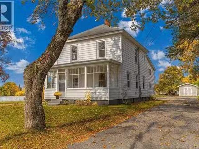 525 Newcastle Boulevard, Miramichi, NB, E1V 2X5 house for sa.
