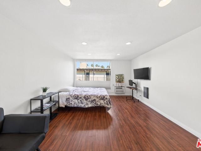 525 S Ardmore Ave, Unit 351, Los Angeles, CA 90020 | MLS #26656
