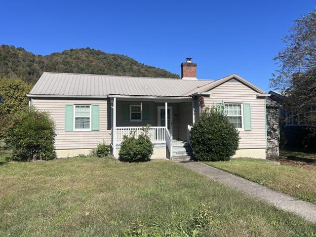 525 W Kentucky Ave, Pineville, KY 40977