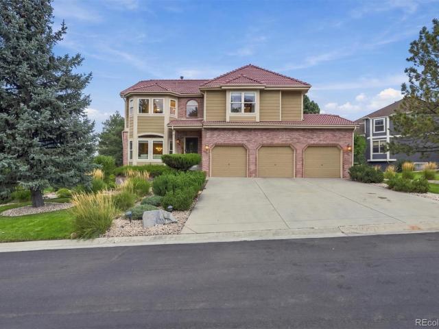 525 W Prestwick Way