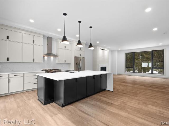 525 Walnut Street