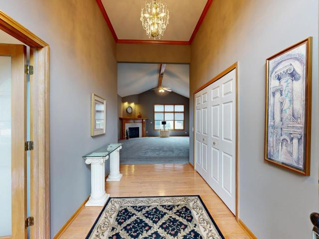 52688 Clinton Oak Lane