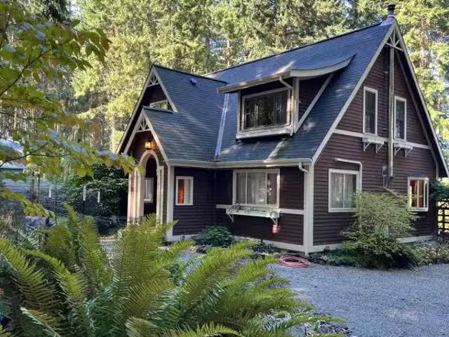 5261 Rose Ave NE, Bainbridge Island, WA 98110 Trulia