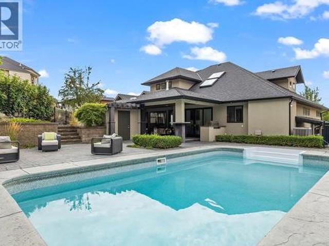 526 Caramillo Court, Kelowna, BC, V1V 2K9 house for sale | Listing ID 10399 | Royal LePage
