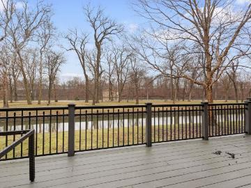 526 Kamm Island Place